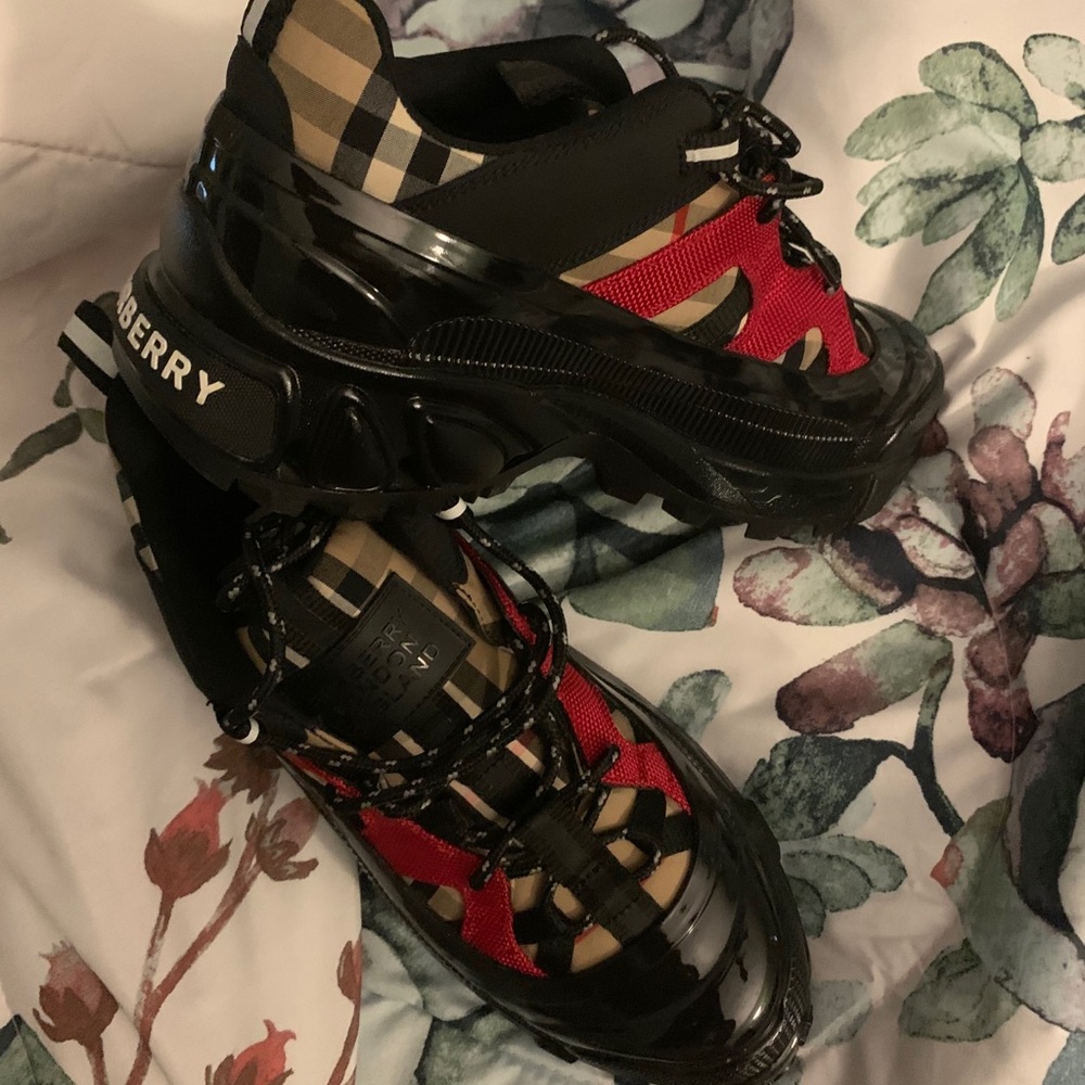 Burberry black and red sneakers